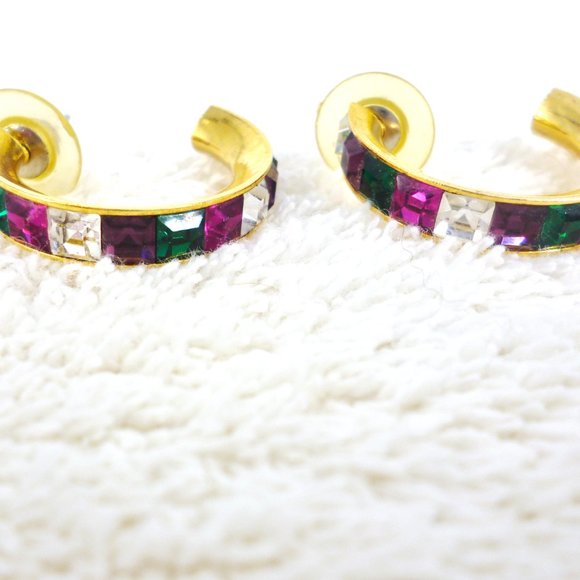 Half Hoop Earrings Deep Rainbow Tones Purple Emerald Green Gold 1 1/8" EUC 17700 - Picture 2 of 4